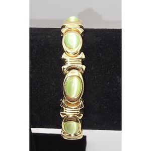 Vintage Gold Toned Faux Paradox Bracelet With Two Extenders 7 To 8 1/4" -559